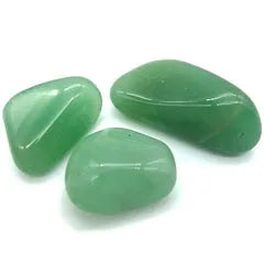 Que cache le scintillement de l’aventurine verte ?