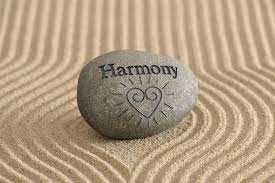 Harmoniser son corps et son esprit grâce aux vibrations des pierres semi-précieuses ?