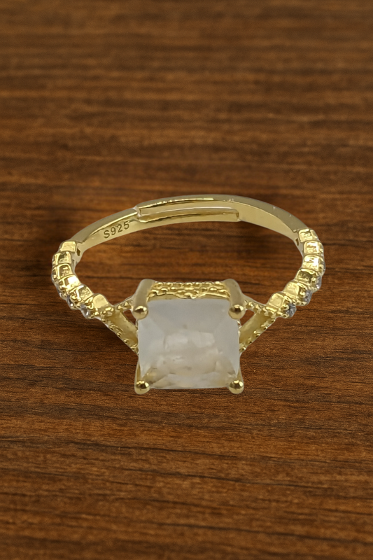 Bague carré en Pierre de Lune