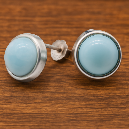 Boucles d’oreilles ronde polie en Larimar